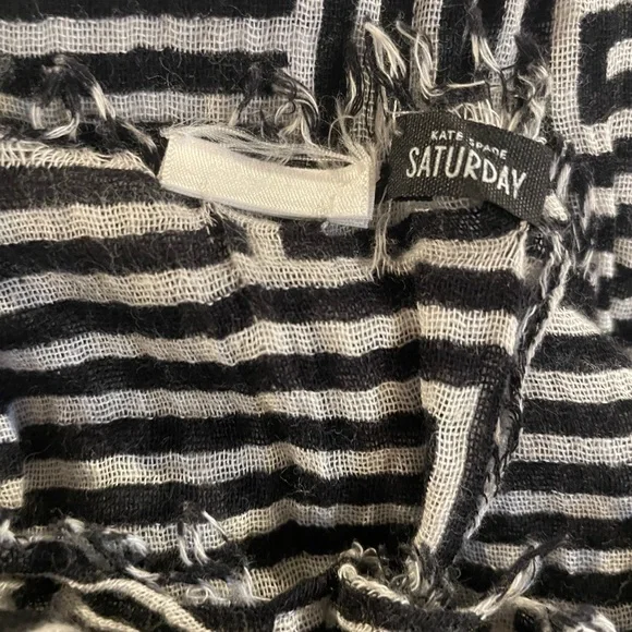 Kate Spade Black and White Striped Scarf - Saturday Collection - Picture 2 of 2